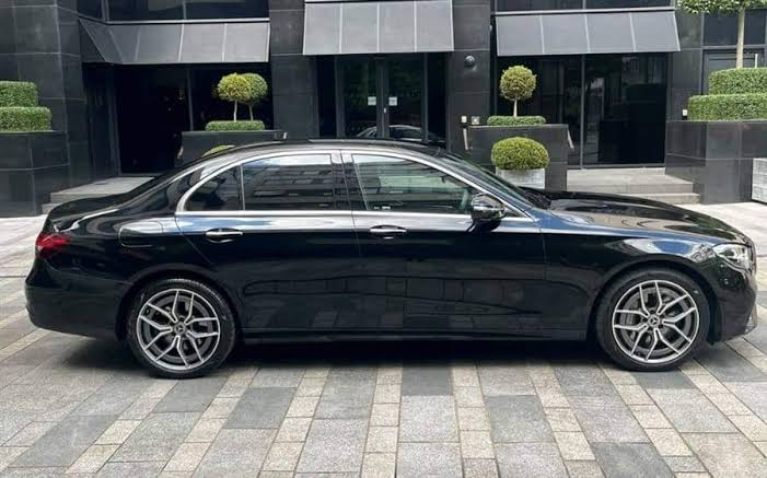 Executive black Mercedes saloon
